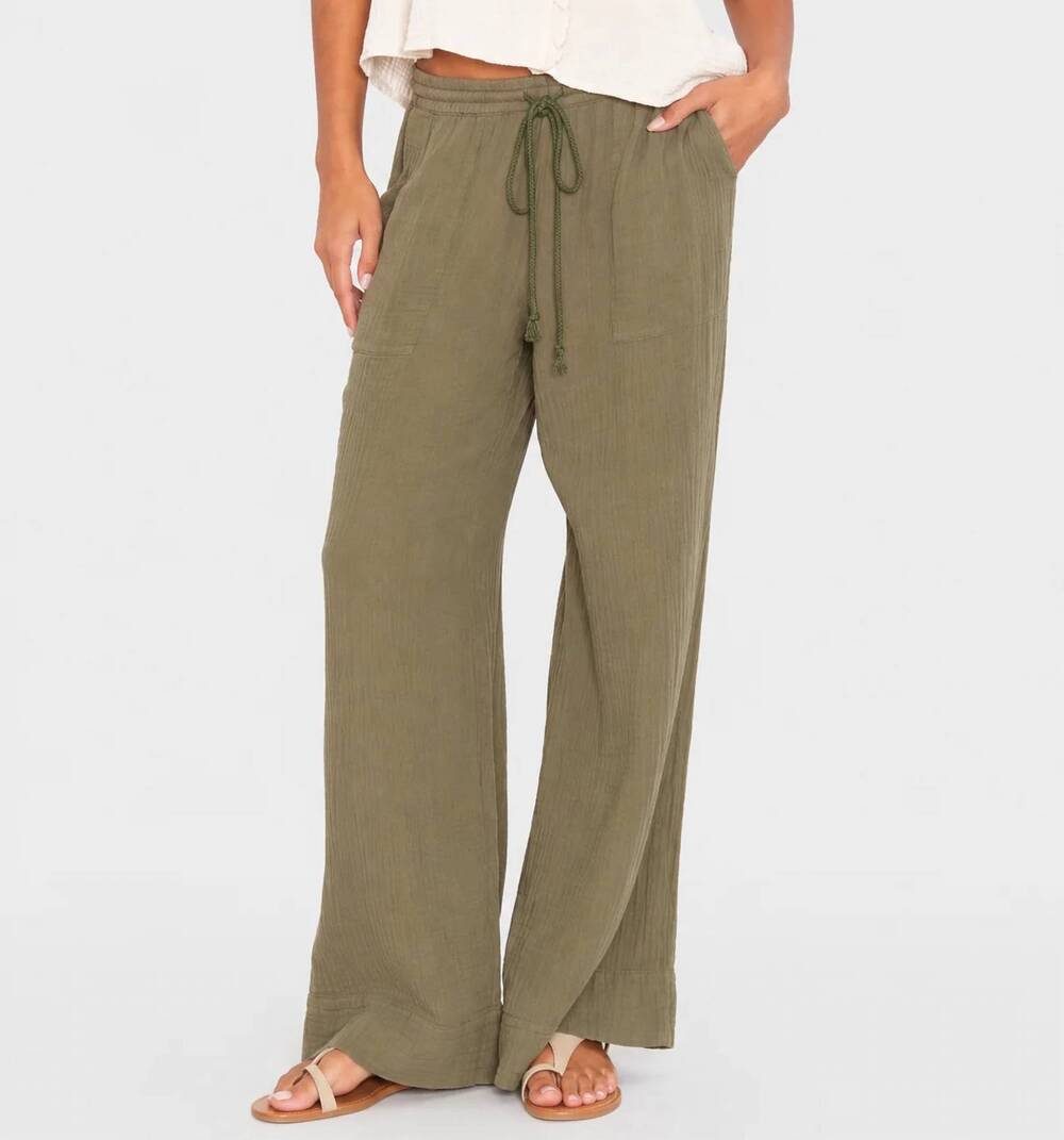 NEW XIRENA women's kayson wide leg pants in olive